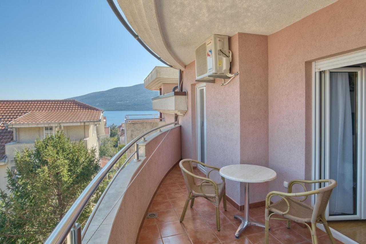 Garni Hotel Milica Herceg Novi Buitenkant foto