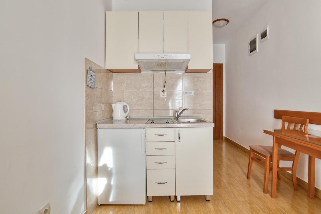 Garni Hotel Milica Herceg Novi Buitenkant foto