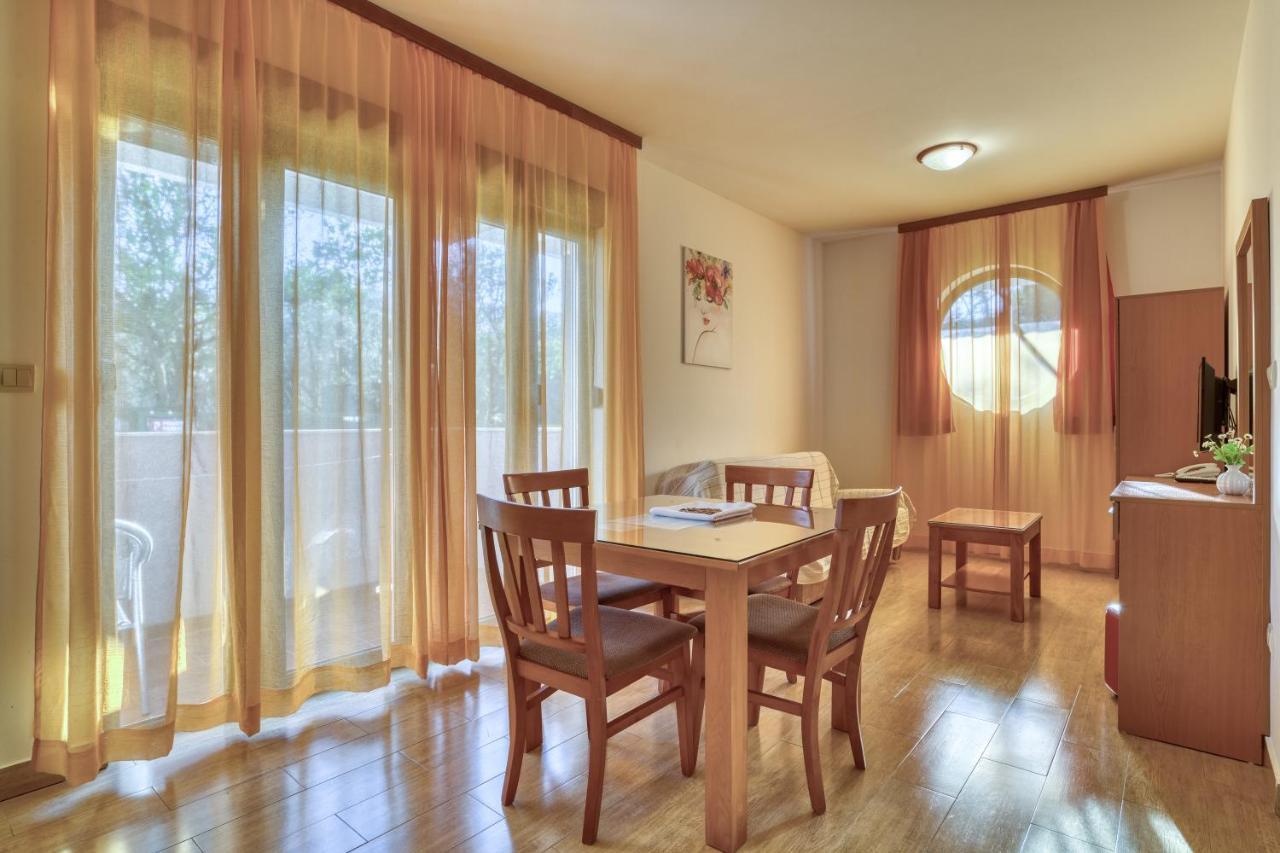 Garni Hotel Milica Herceg Novi Buitenkant foto