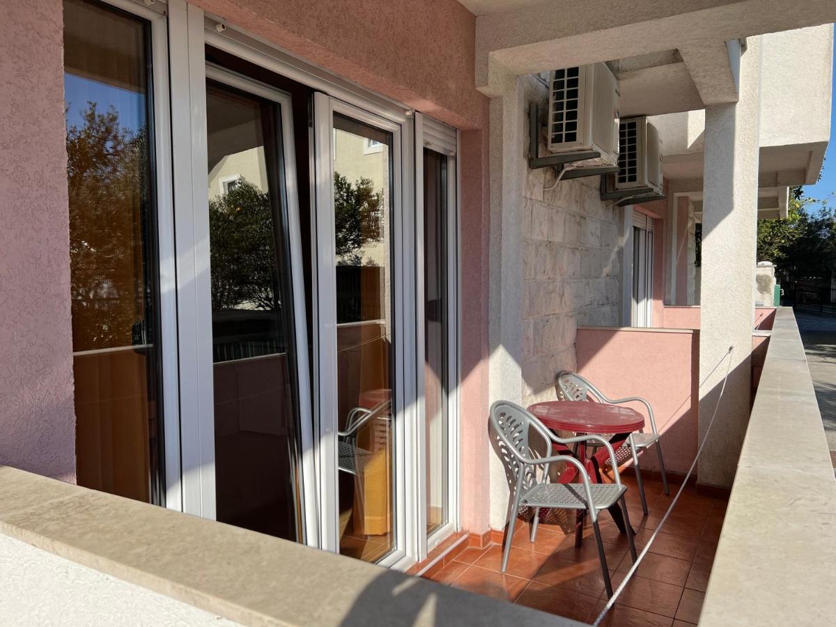 Garni Hotel Milica Herceg Novi Buitenkant foto
