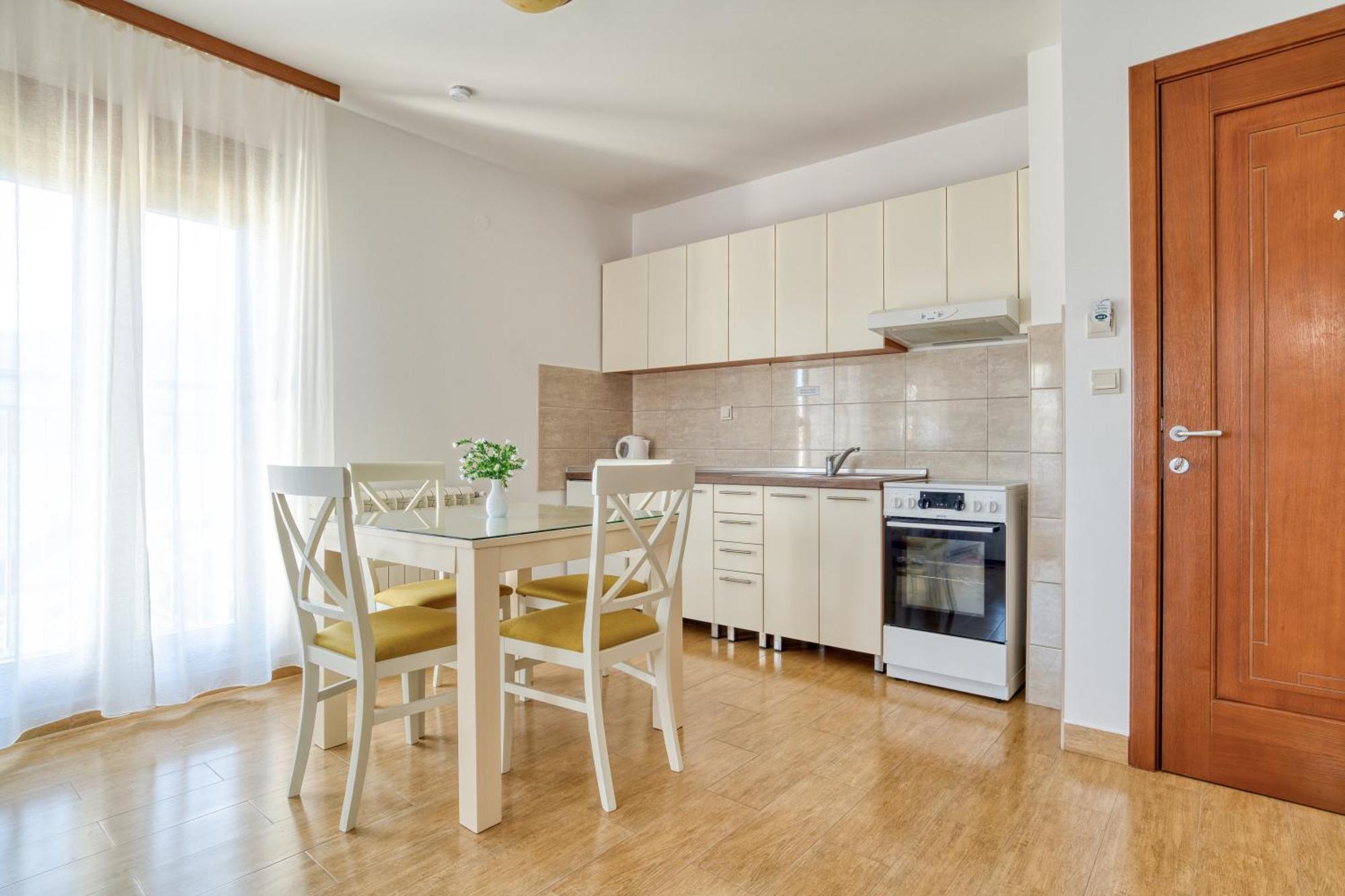 Garni Hotel Milica Herceg Novi Buitenkant foto