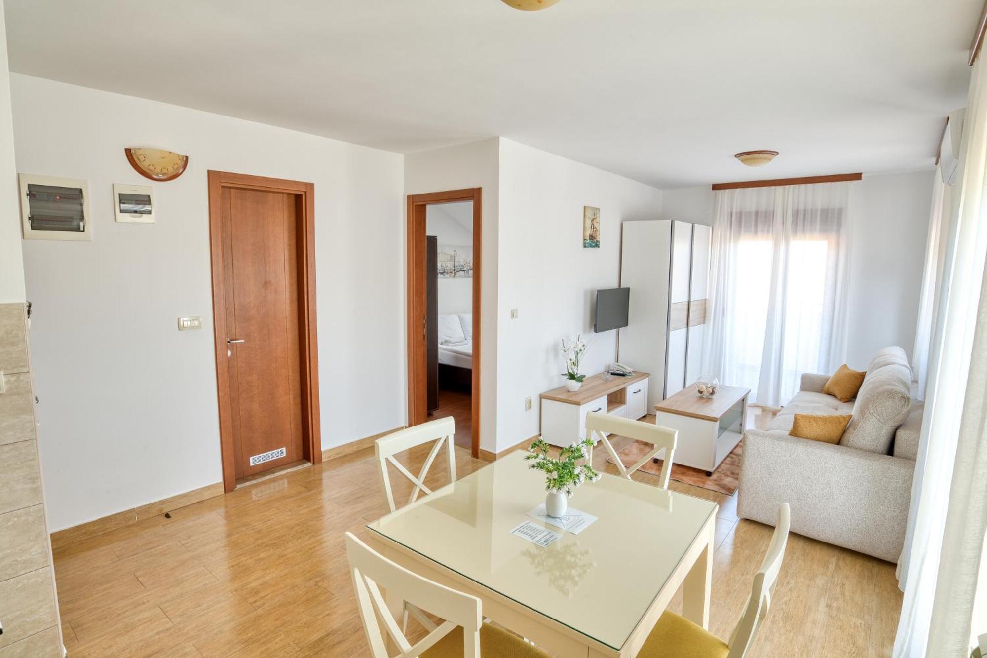 Garni Hotel Milica Herceg Novi Buitenkant foto